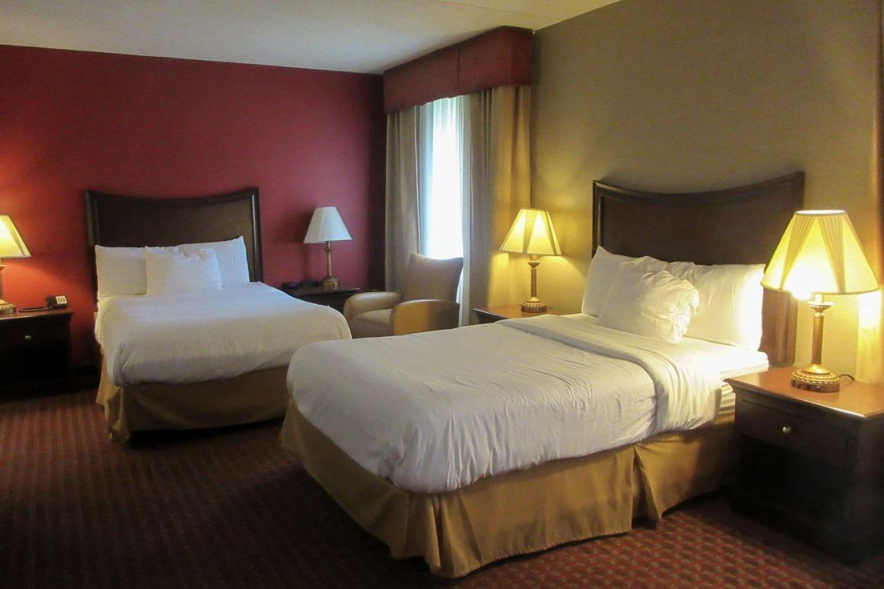 Quality Inn & Suites Owego Eksteriør billede